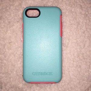 Iphone 6/7/8 otter box
